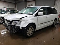 Salvage cars for sale from Copart Elgin, IL: 2016 Chrysler Town & Country Touring