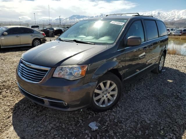 2016 Chrysler Town & Country Touring