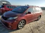 2013 Toyota Sienna Sport