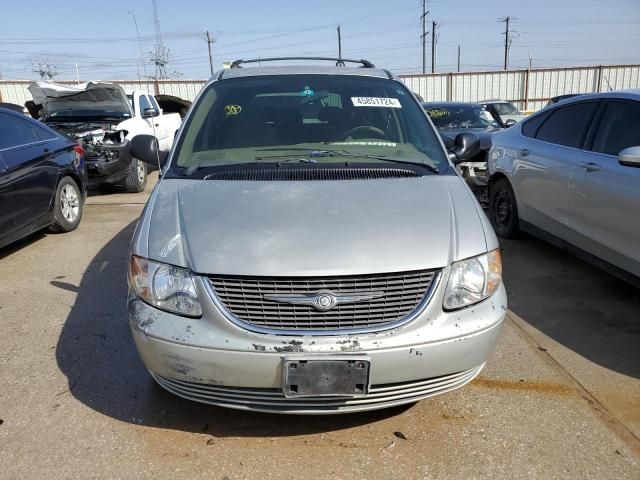 2003 Chrysler Town & Country LX