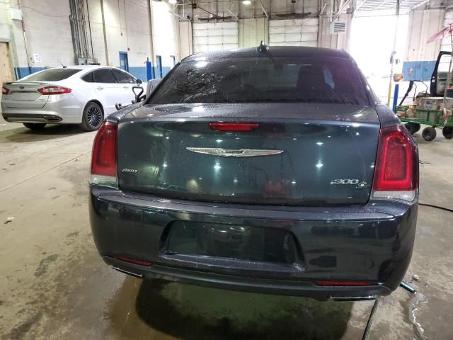 2016 Chrysler 300 S