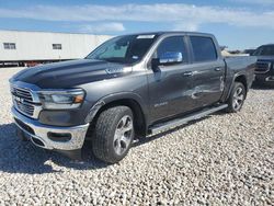 Carros salvage a la venta en subasta: 2019 Dodge 1500 Laramie