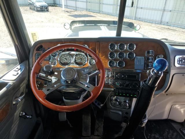 2006 Peterbilt 379