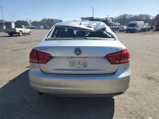 2015 Volkswagen Passat S