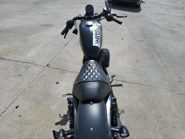 2015 Harley-Davidson XL883 Iron 883