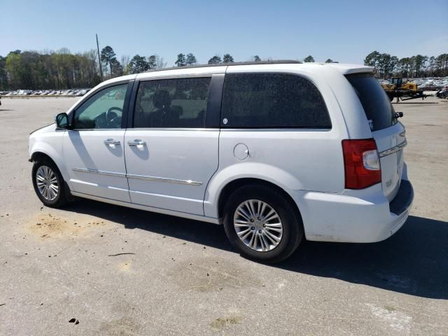 2015 Chrysler Town & Country Touring L