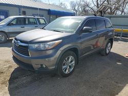 Salvage cars for sale from Copart Wichita, KS: 2015 Toyota Highlander XLE