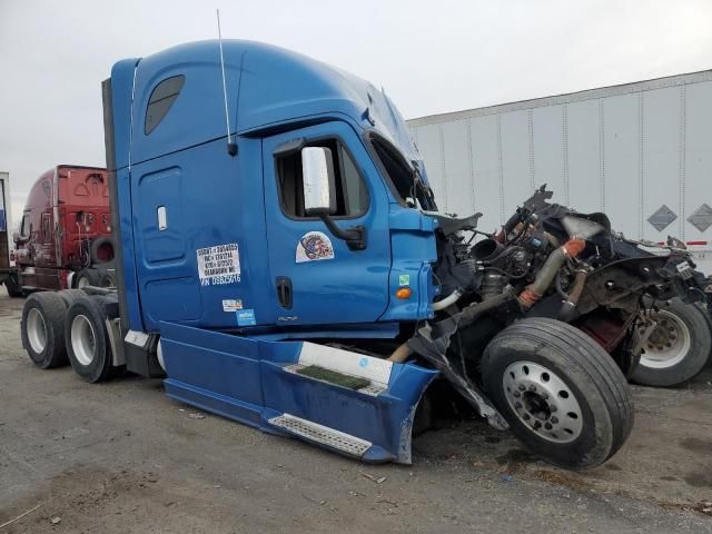 2013 Freightliner Cascadia 125