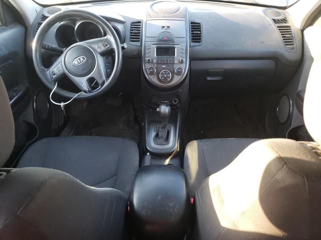 2011 KIA Soul +