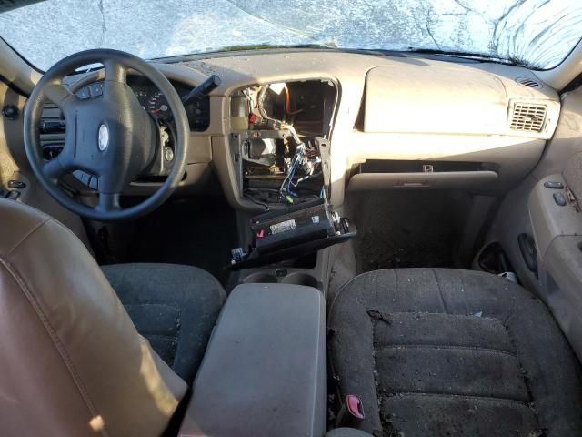 2005 Ford Explorer XLS