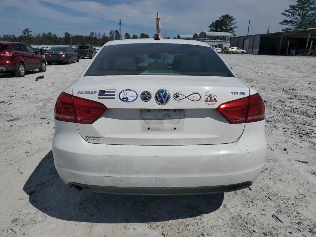 2014 Volkswagen Passat SE