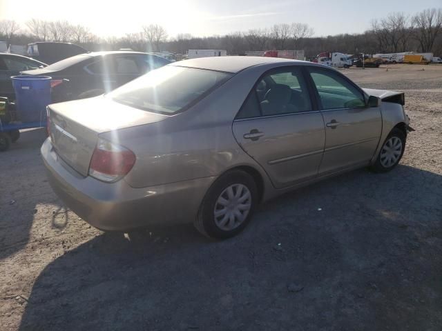 2005 Toyota Camry LE