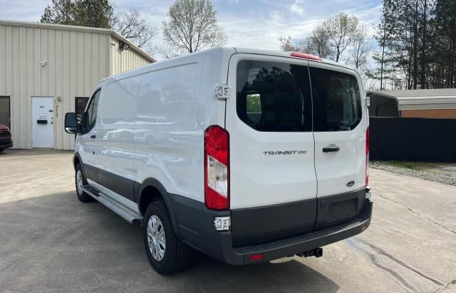 2017 Ford Transit T-250