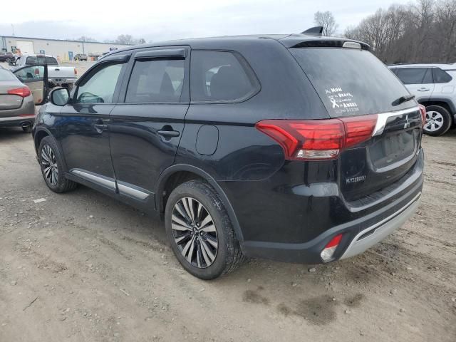 2019 Mitsubishi Outlander SE