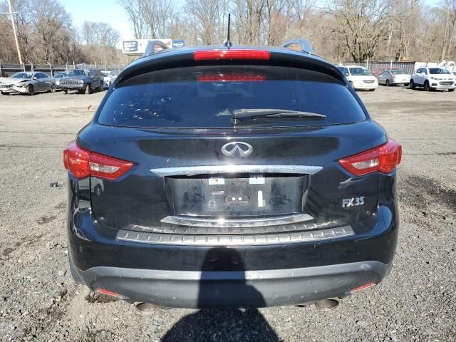 2012 Infiniti FX35