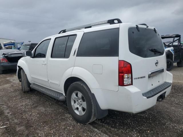 2006 Nissan Pathfinder LE