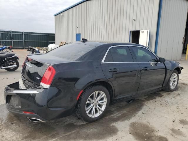 2019 Chrysler 300 Touring