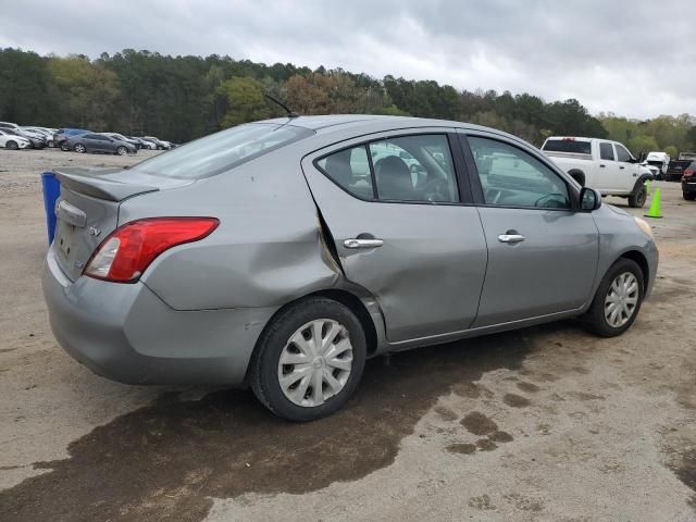 2013 Nissan Versa S