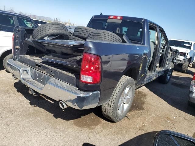 2015 Dodge RAM 1500 SLT