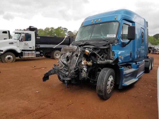 2015 Freightliner Cascadia 125