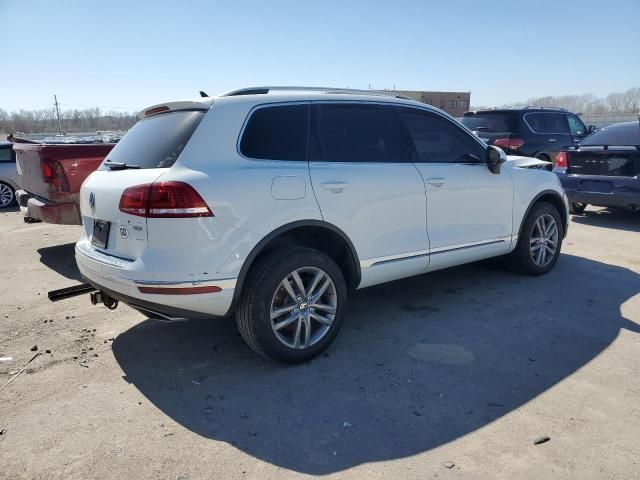 2016 Volkswagen Touareg TDI