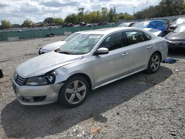 2013 Volkswagen Passat SE