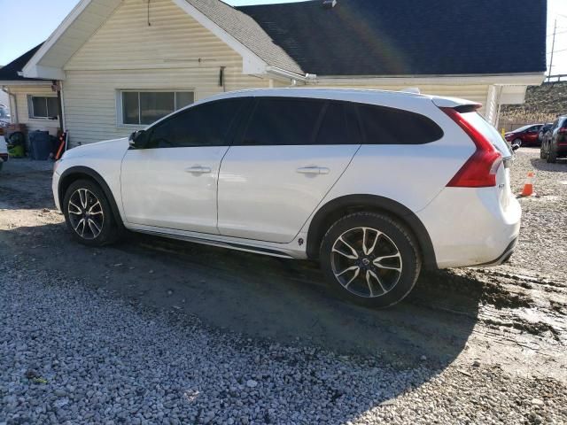 2017 Volvo V60 Cross Country Premier