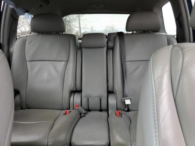 2013 Toyota Highlander Base