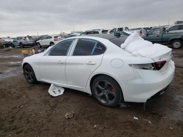 2017 Alfa Romeo Giulia TI Q4