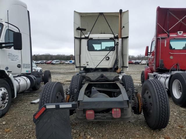 2012 Mack 600 CXU600