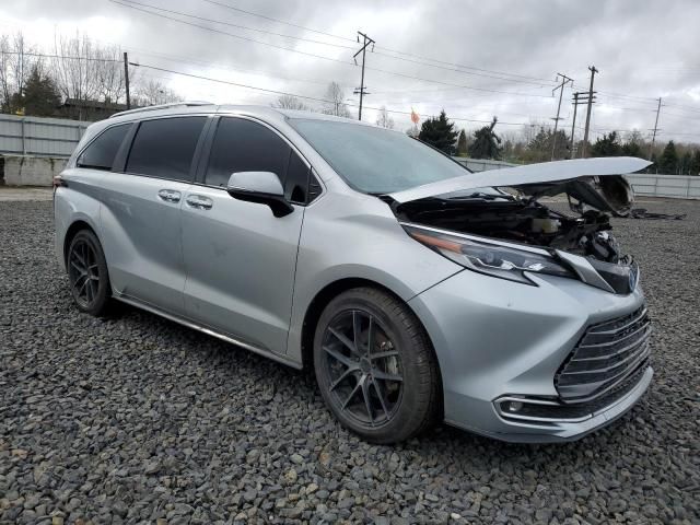 2021 Toyota Sienna Limited