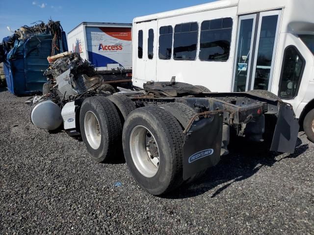 2020 Freightliner Cascadia 126