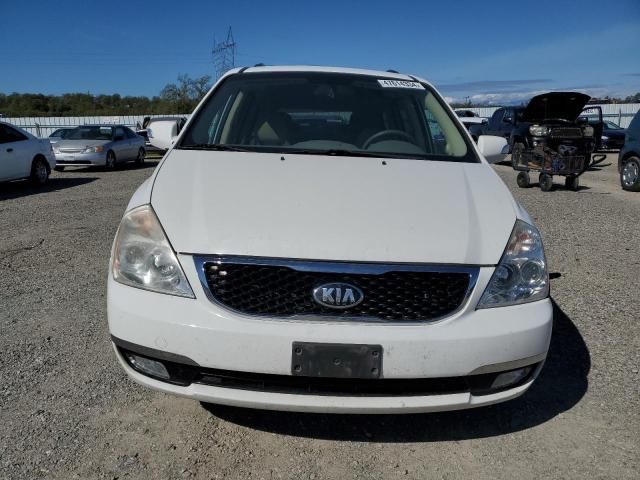 2014 KIA Sedona LX