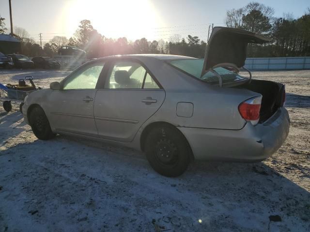 2005 Toyota Camry LE