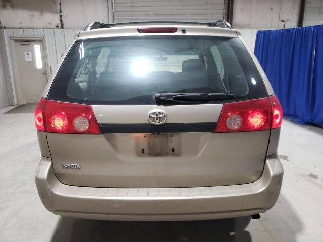 2007 Toyota Sienna CE