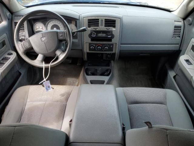 2007 Dodge Dakota Quad SLT