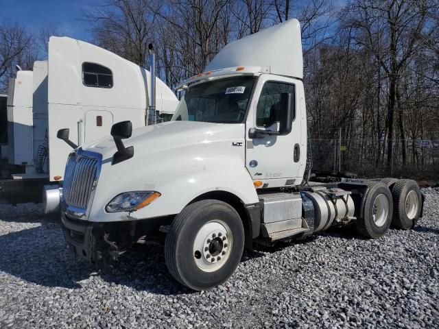 2019 International LT625