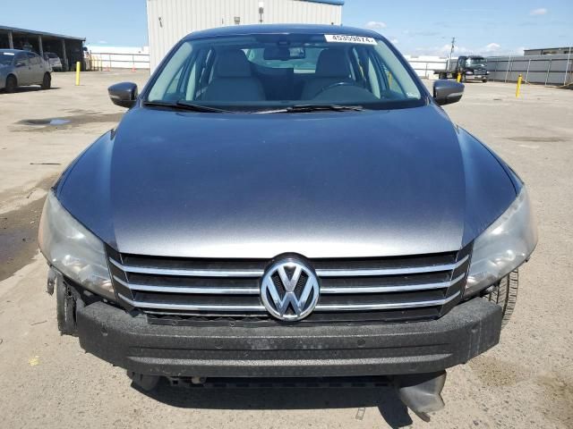 2014 Volkswagen Passat SE