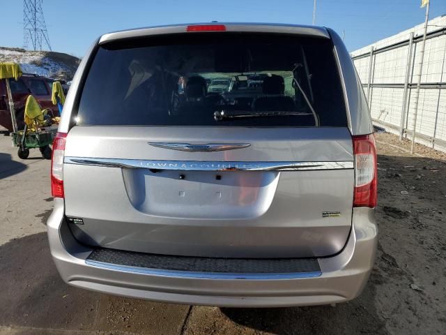 2014 Chrysler Town & Country Touring