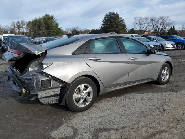 2023 Hyundai Elantra SE