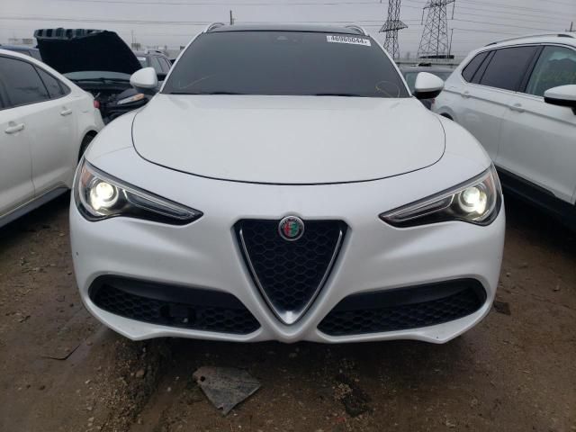 2018 Alfa Romeo Stelvio TI