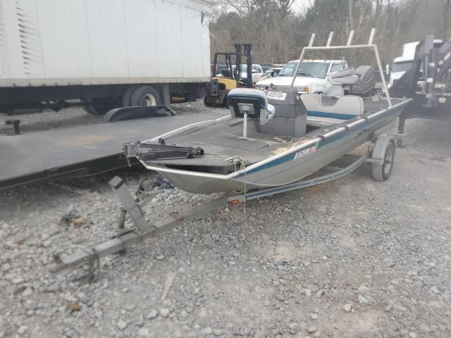 1996 Tracker Boat