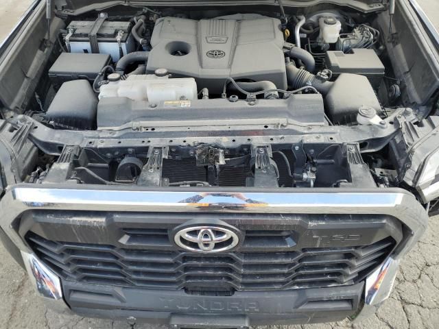 2022 Toyota Tundra Crewmax SR