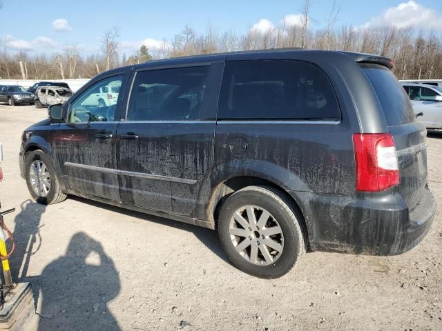 2012 Chrysler Town & Country Touring L