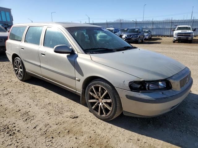 2002 Volvo V70