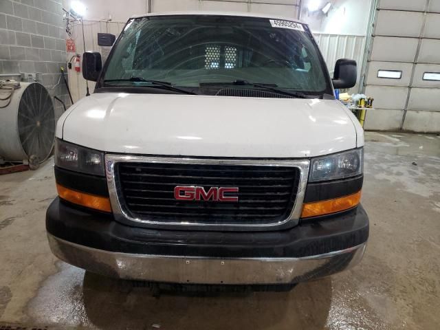 2016 GMC Savana G2500