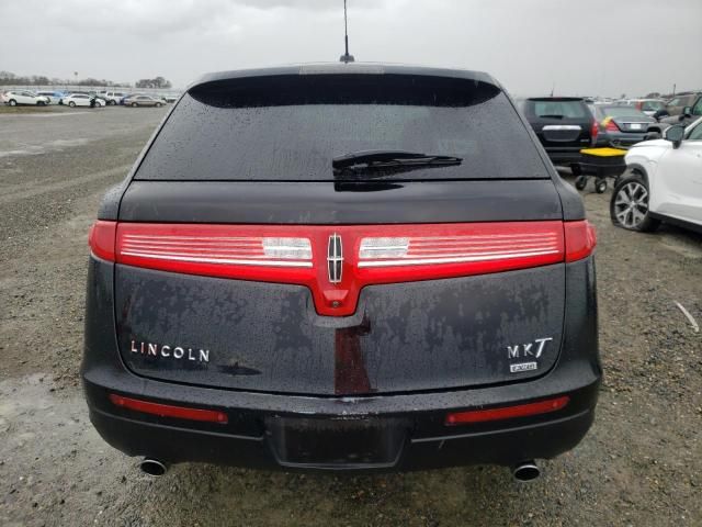 2018 Lincoln MKT