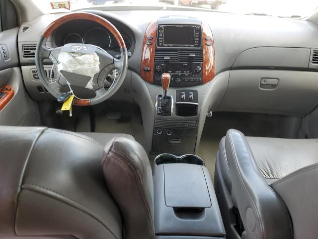 2006 Toyota Sienna XLE