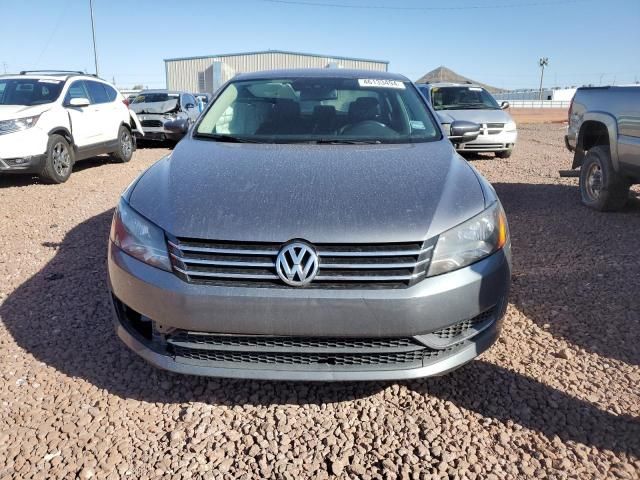 2013 Volkswagen Passat SE