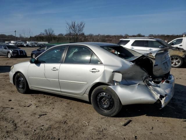 2005 Toyota Camry LE